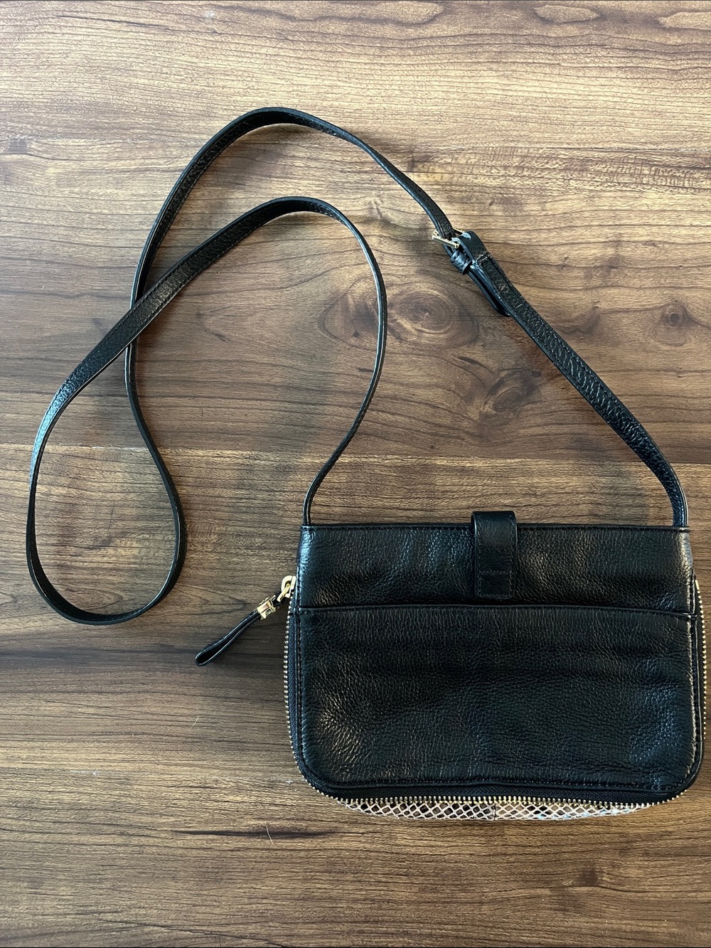 Tory Burch Mini Expandable Zip Soft Black Leather Crossbody Bag - Picture 2 of 5